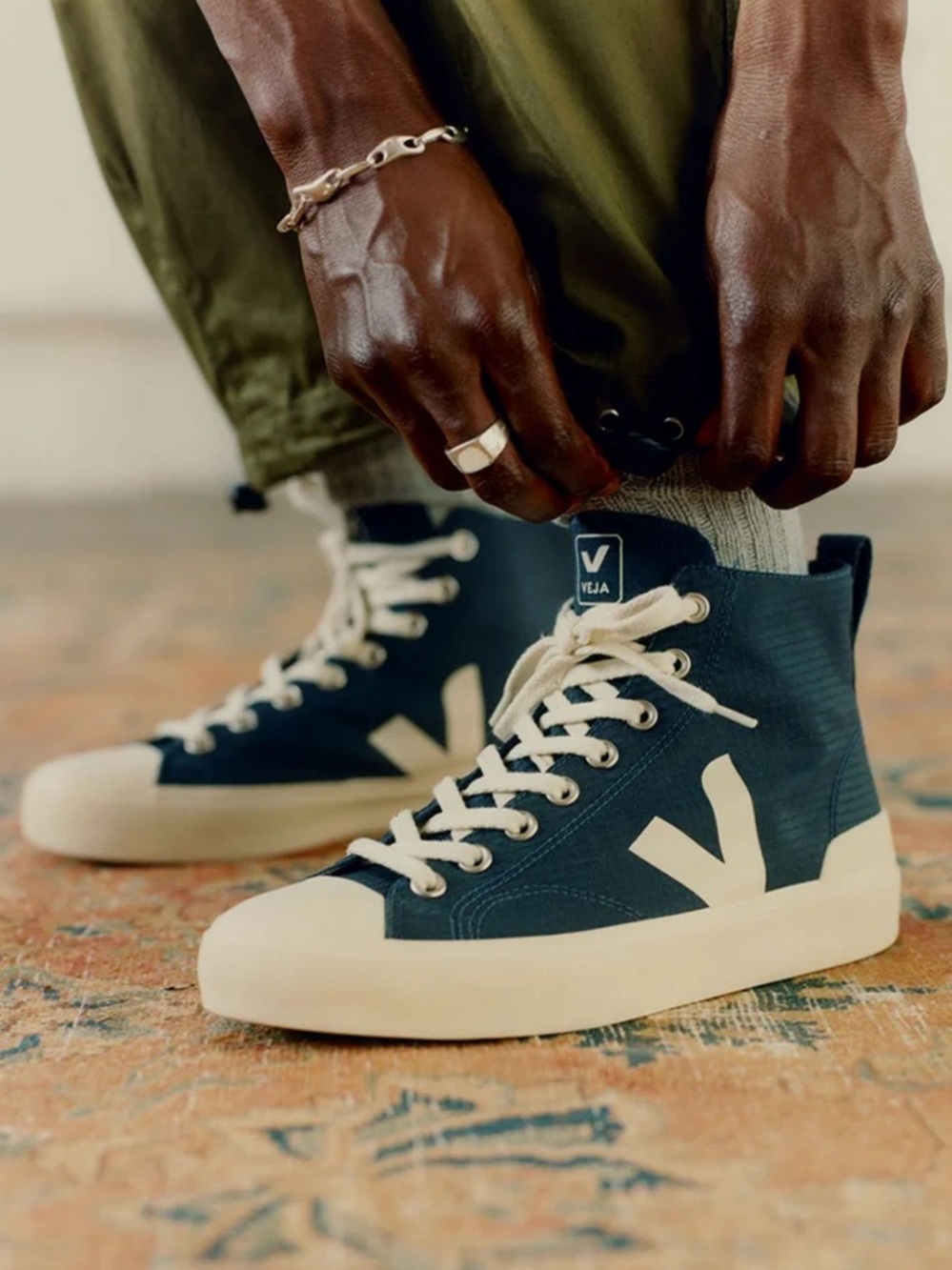 VEJA Wata II High Top Canvas Sneakers in Black/Pierre - Picture 2 of 13